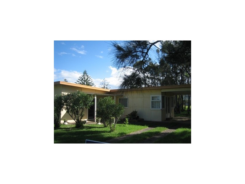 67 Eastbourne Avenue, Culburra Beach NSW 2540