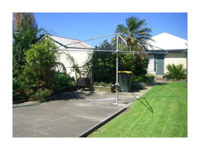 63 Eastbourne Avenue, Culburra Beach NSW 2540