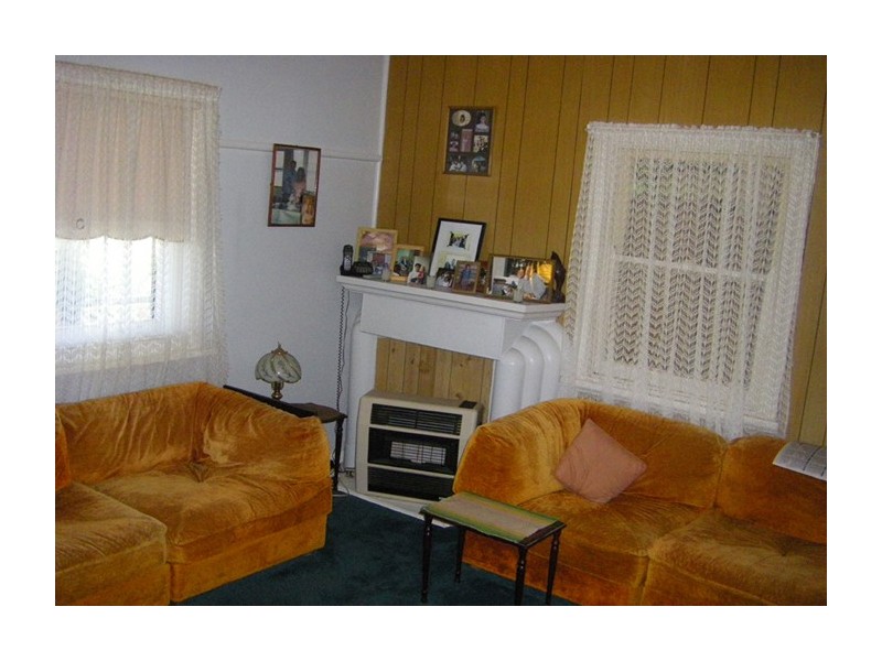 63 Eastbourne Avenue, Culburra Beach NSW 2540