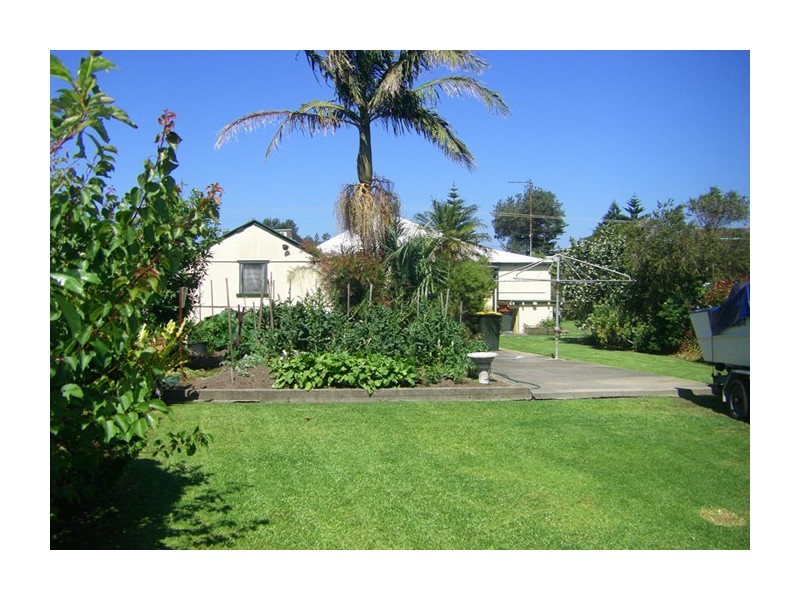 63 Eastbourne Avenue, Culburra Beach NSW 2540