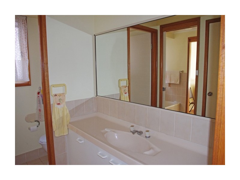 112 Prince Edward Avenue, Culburra Beach NSW 2540