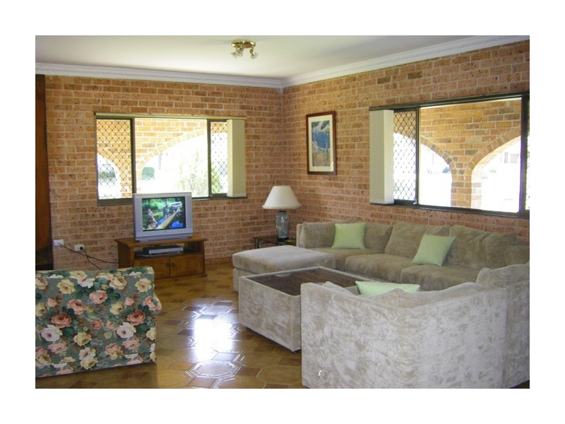 37 Watts Road, Callala Beach NSW 2540