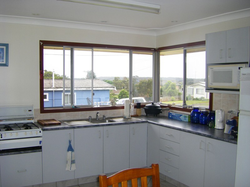 19 Church Street, Greenwell Point NSW 2540