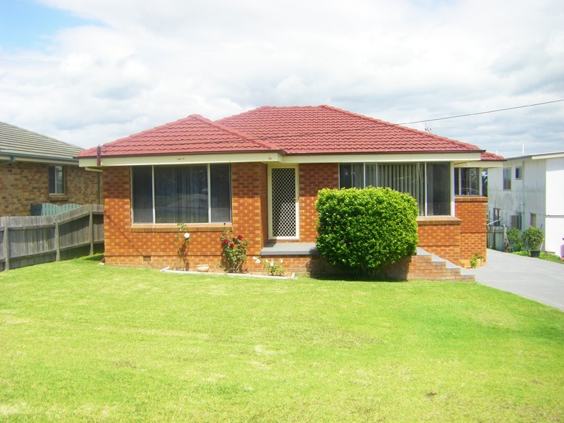 19 Church Street, Greenwell Point NSW 2540