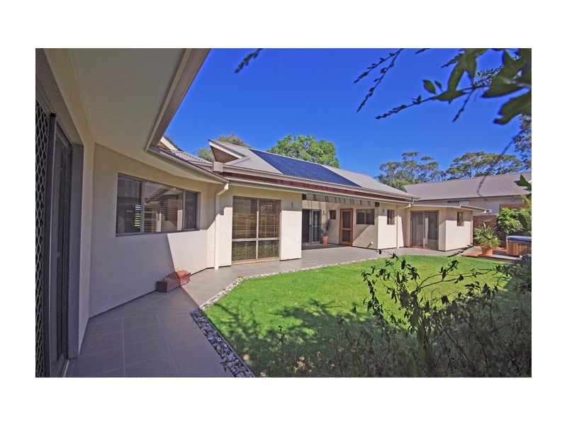 86 Greenbank Grove, Culburra Beach NSW 2540