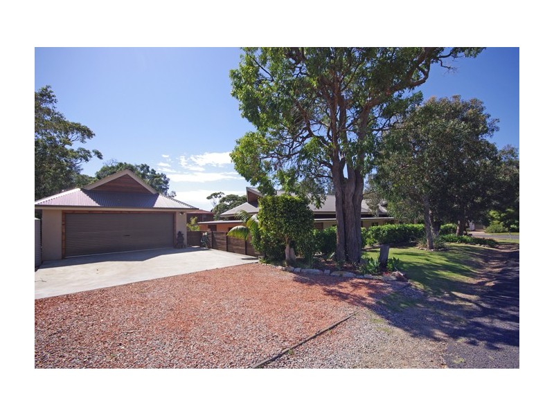 86 Greenbank Grove, Culburra Beach NSW 2540
