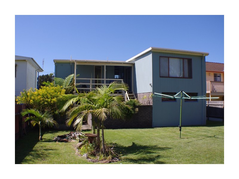 39 Eastbourne Avenue, Culburra Beach NSW 2540