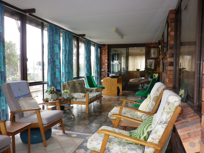 6 Orontes Street, Orient Point NSW 2540