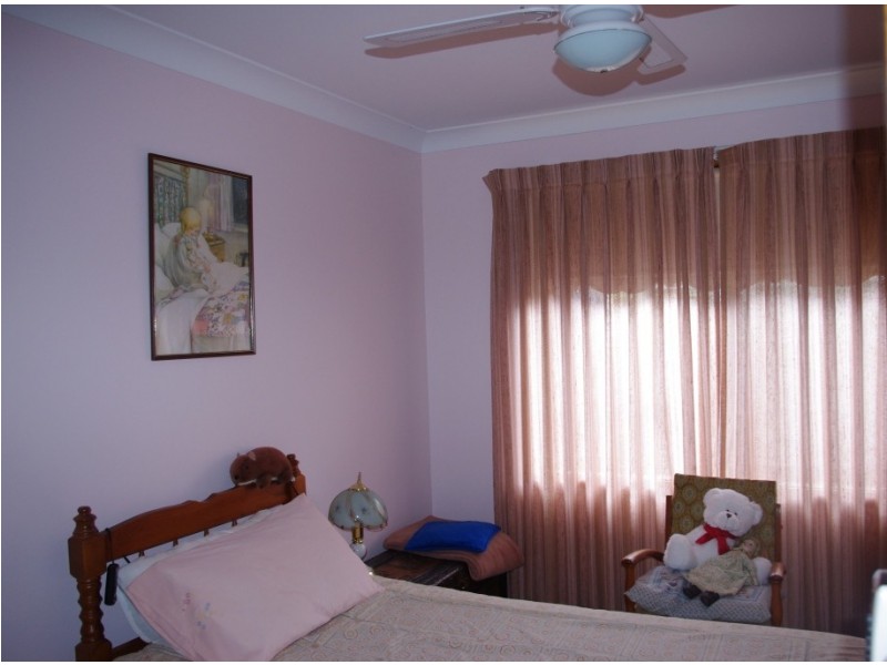 6 Orontes Street, Orient Point NSW 2540