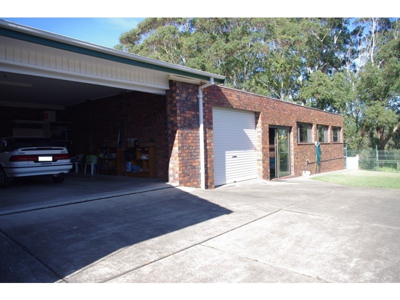 6 Orontes Street, Orient Point NSW 2540