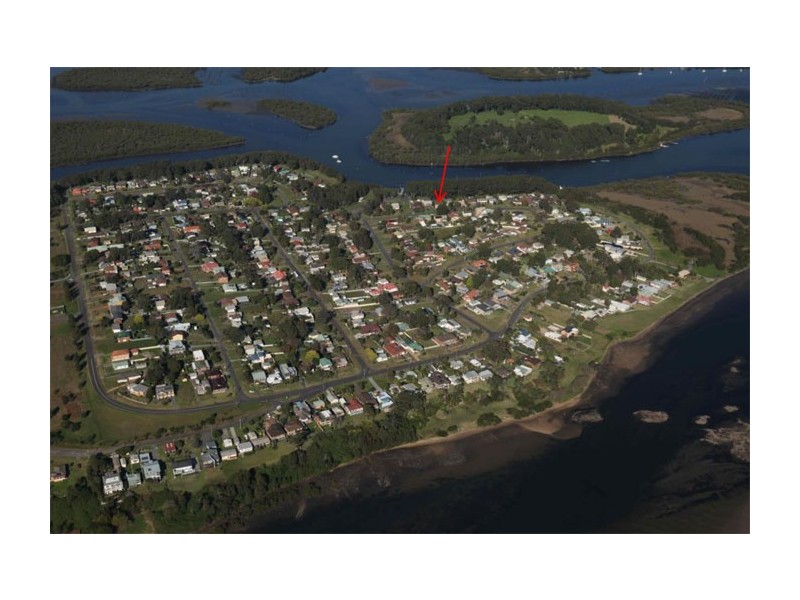 24 Orontes Street, Orient Point NSW 2540