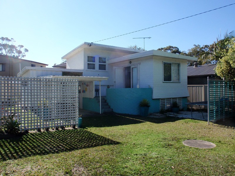 4  Mitchell Road, Callala Bay NSW 2540