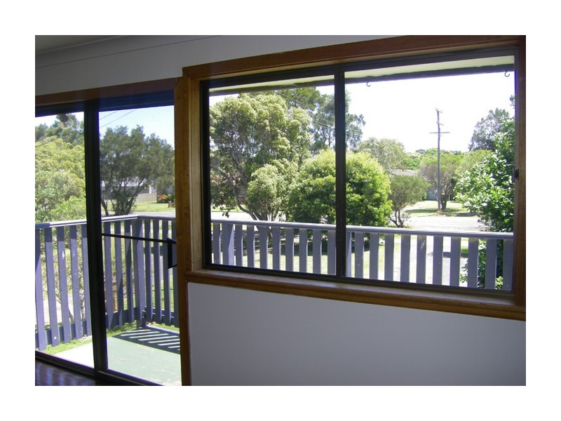 32 Prince Edward Avenue, Culburra Beach NSW 2540