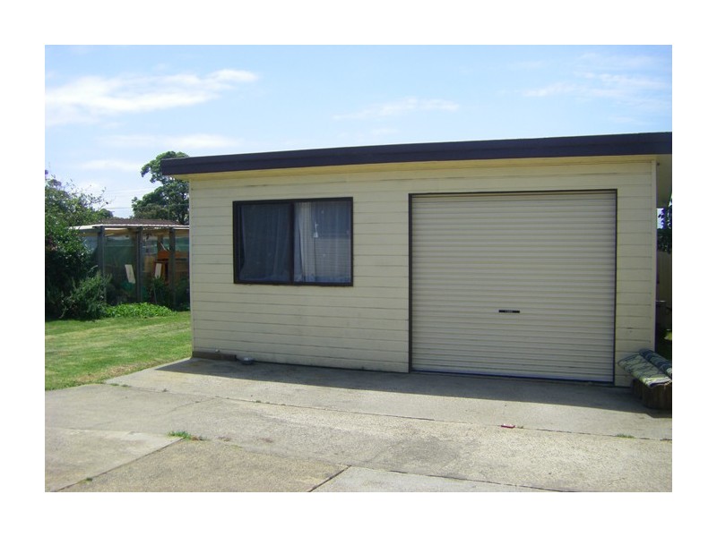 8 Ingle Ring, Culburra Beach NSW 2540