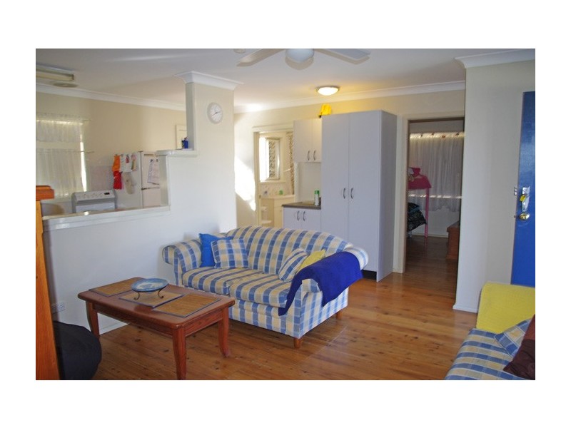 10 Carlton Crescent, Culburra Beach NSW 2540