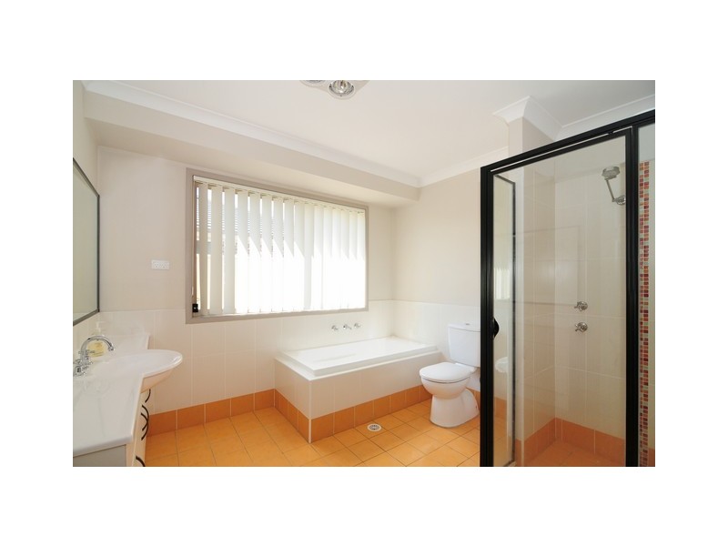 10 Kembla Close, Nowra NSW 2541