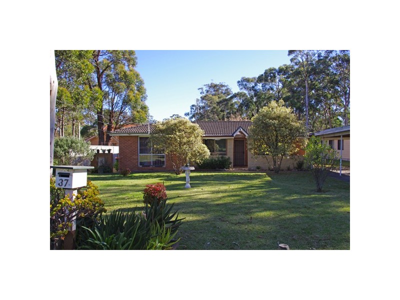37 Chapman Street, Callala Bay NSW 2540