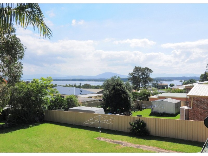 1 Ormonde Crescent, Orient Point NSW 2540