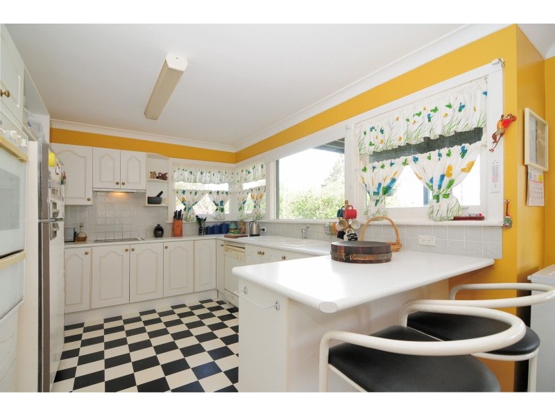 1 Ormonde Crescent, Orient Point NSW 2540