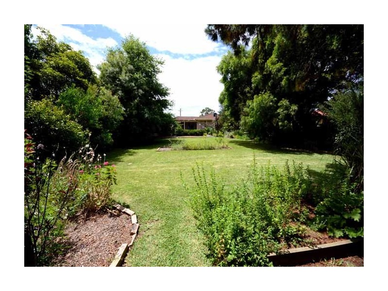 14 Otranto Avenue, Orient Point NSW 2540