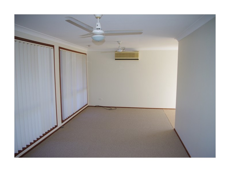 42 Orient Avenue, Orient Point NSW 2540
