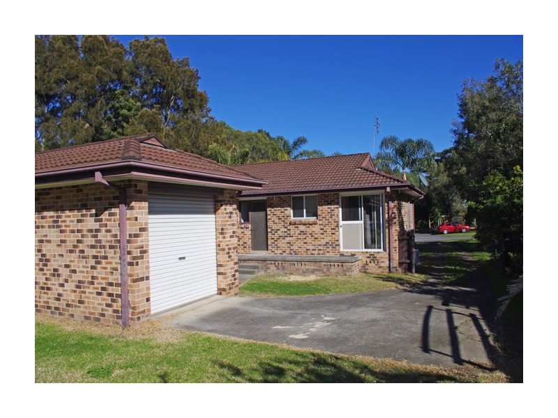 42 Orient Avenue, Orient Point NSW 2540