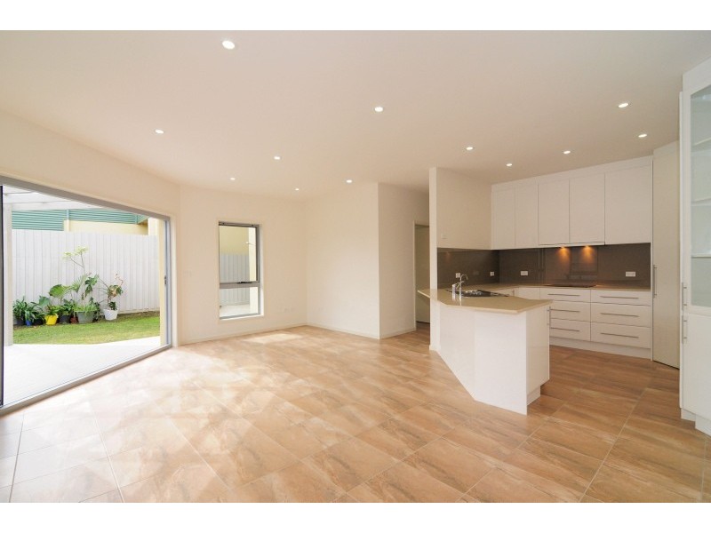 2/37 Allerton Avenue, Culburra Beach NSW 2540