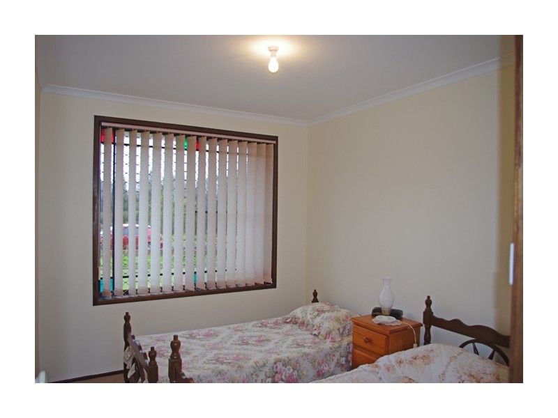 39 Orsova Parade, Orient Point NSW 2540