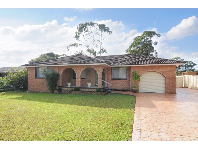 8 Greenbank Grove, Culburra Beach NSW 2540