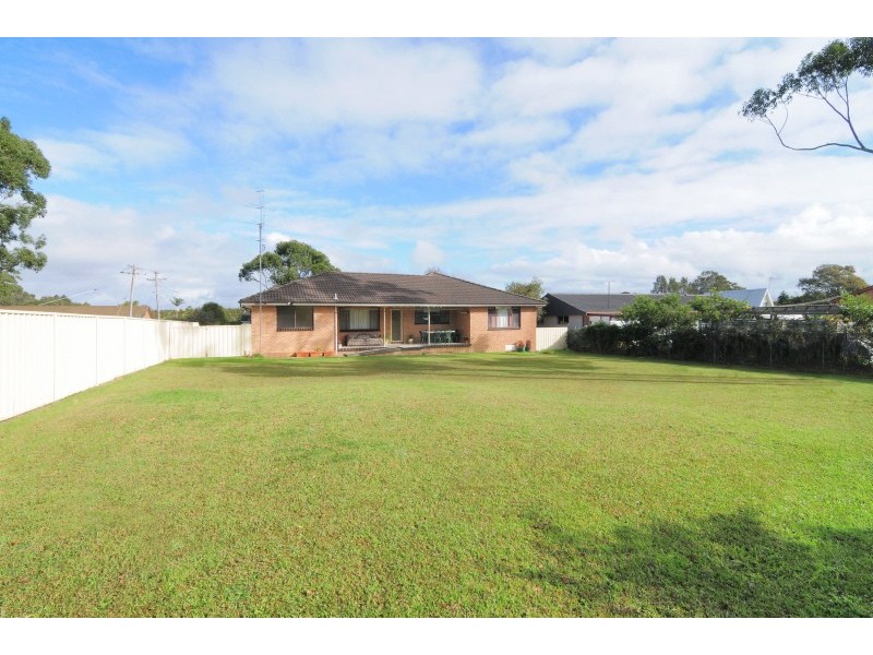 8 Greenbank Grove, Culburra Beach NSW 2540