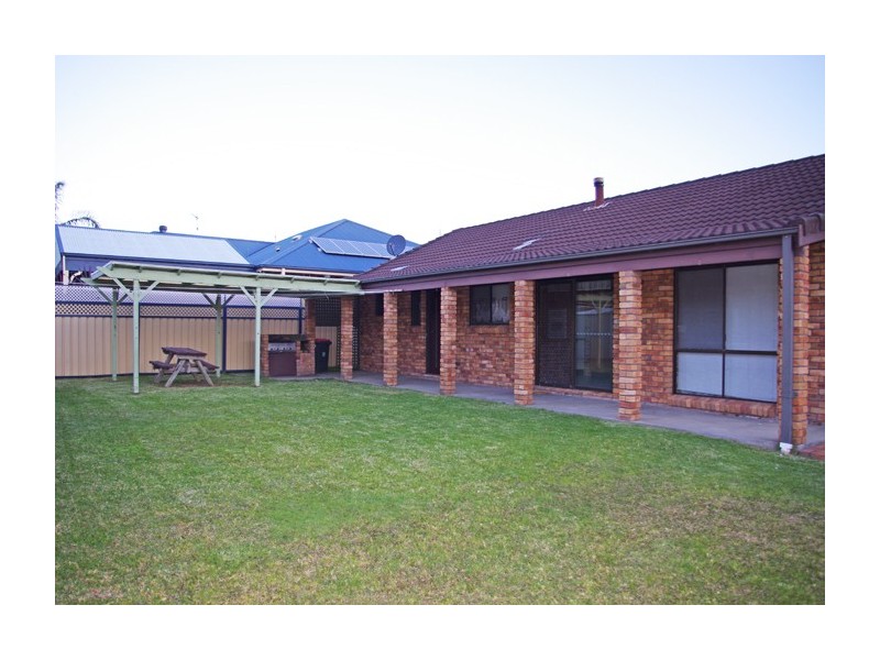 10 Allerton Avenue, Culburra Beach NSW 2540