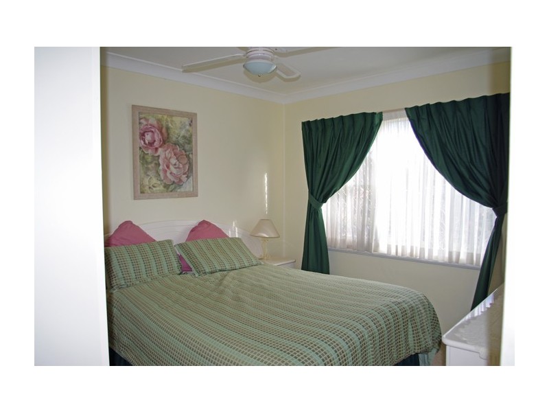 6 Orient Avenue, Orient Point NSW 2540