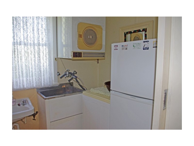 6 Orient Avenue, Orient Point NSW 2540