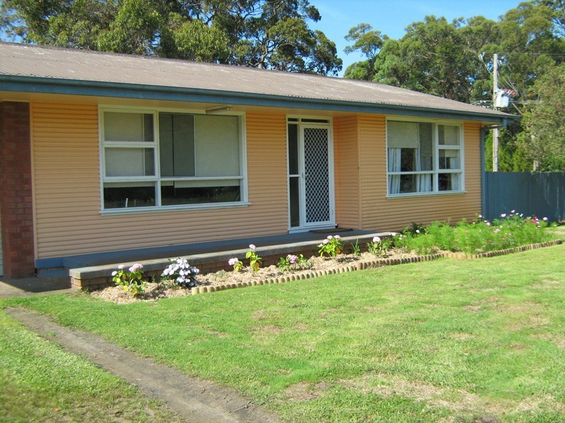 7 Flora Street, Culburra Beach NSW 2540