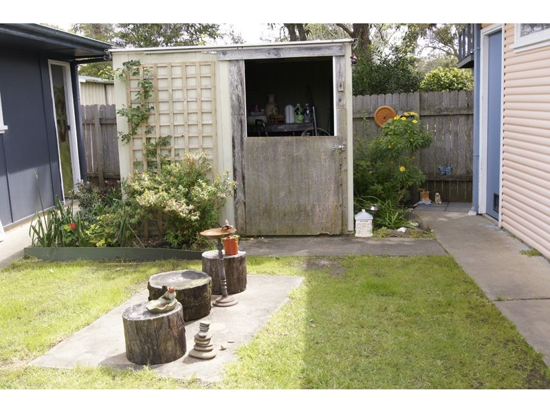 7 Flora Street, Culburra Beach NSW 2540