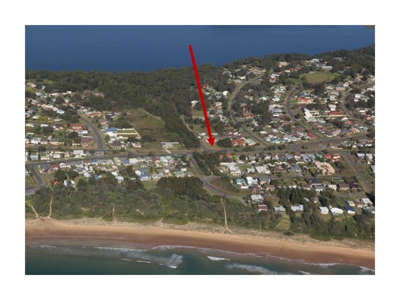 114 -116 The Lake Circuit, Culburra Beach NSW 2540