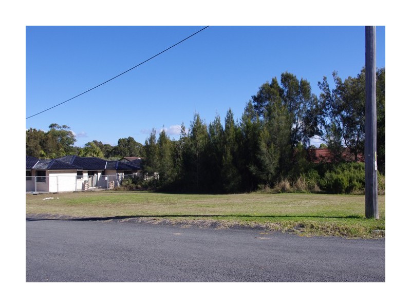 114 -116 The Lake Circuit, Culburra Beach NSW 2540