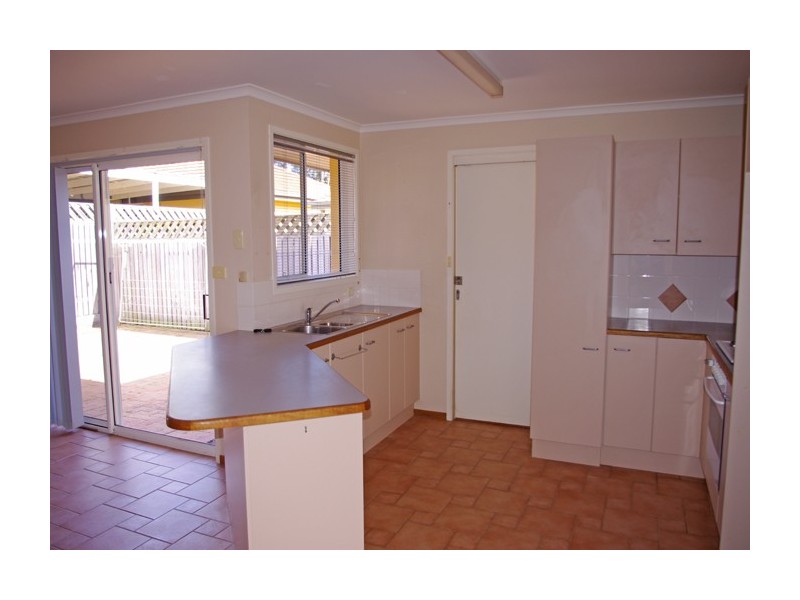 1/180 Prince Edward Avenue, Culburra Beach NSW 2540