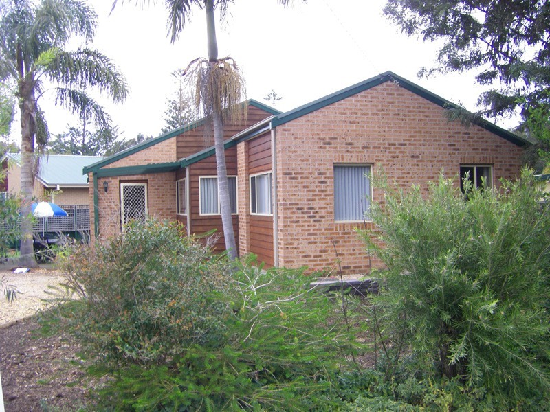 103 Greenbank Grove, Culburra Beach NSW 2540