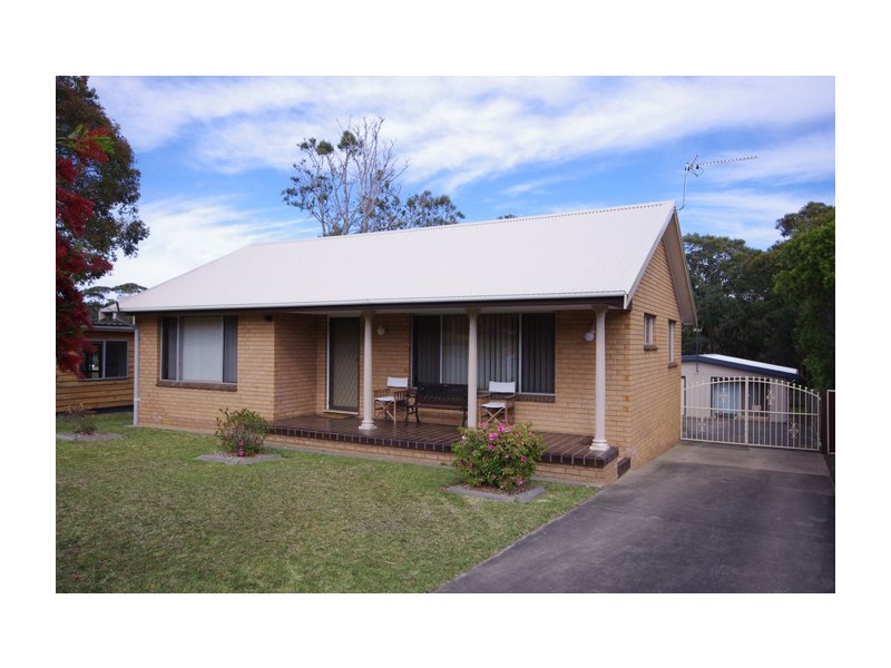 21 Silvermere Street, Culburra Beach NSW 2540