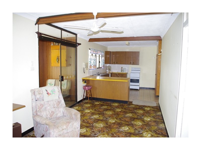 132 Queen Mary Street, Callala Beach NSW 2540