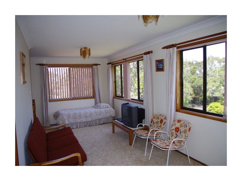 60 Silvermere Street, Culburra Beach NSW 2540