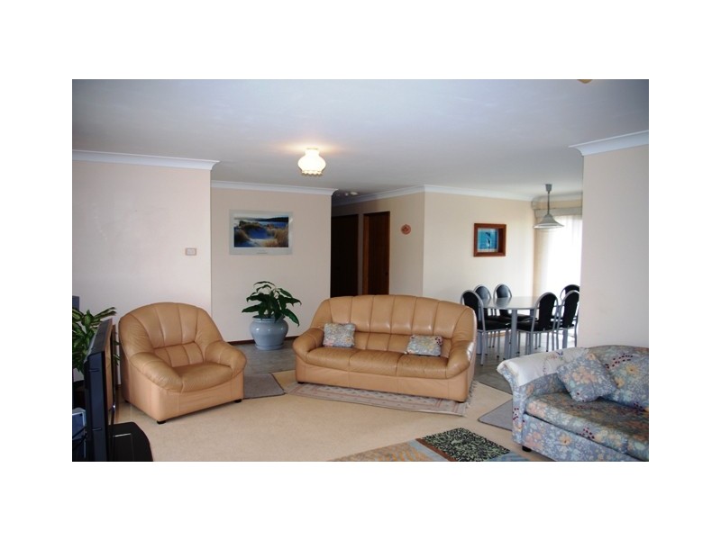 13 The Triangle, Culburra Beach NSW 2540