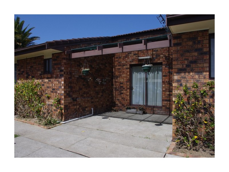 13 The Triangle, Culburra Beach NSW 2540