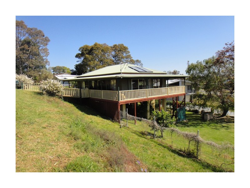 1 Berrellan Street, Greenwell Point NSW 2540