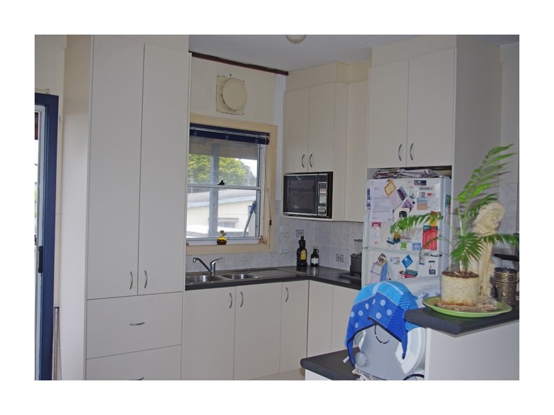 8 Plimsoll Place, Culburra Beach NSW 2540