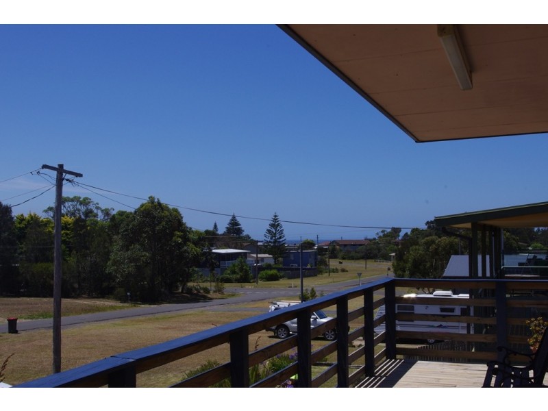 8 Plimsoll Place, Culburra Beach NSW 2540