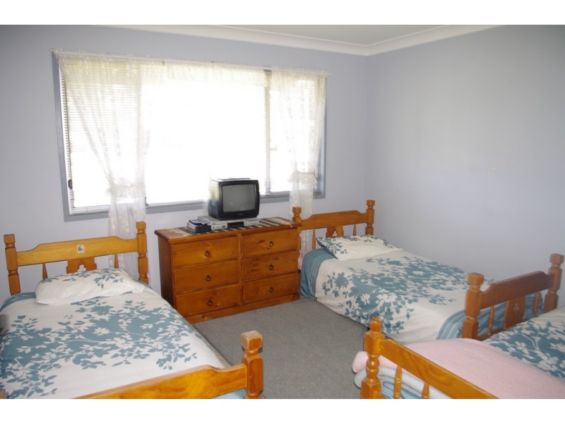 25 Penguins Head Road, Culburra Beach NSW 2540