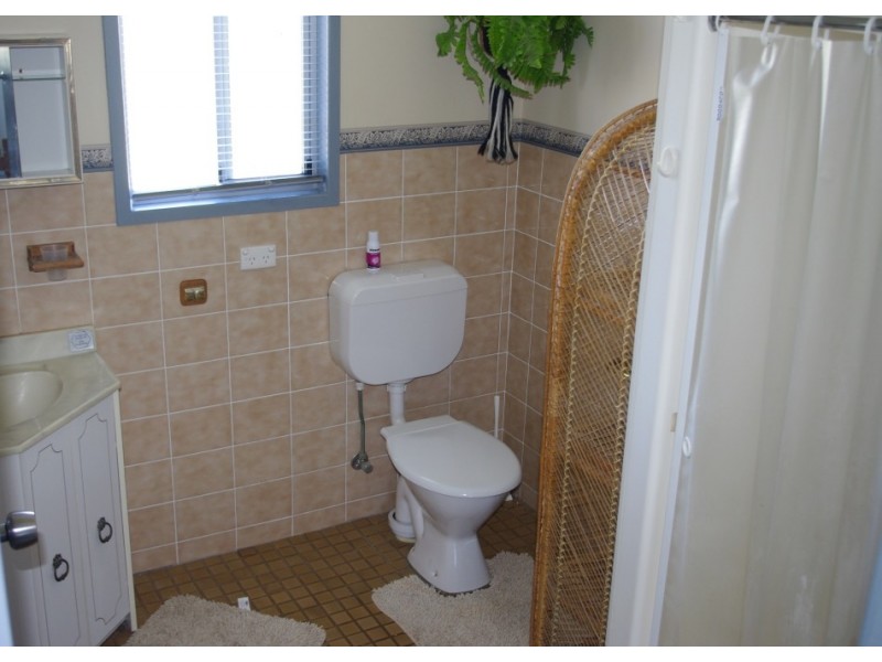 25 Penguins Head Road, Culburra Beach NSW 2540