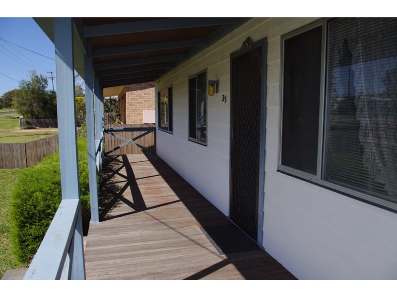 25 Penguins Head Road, Culburra Beach NSW 2540